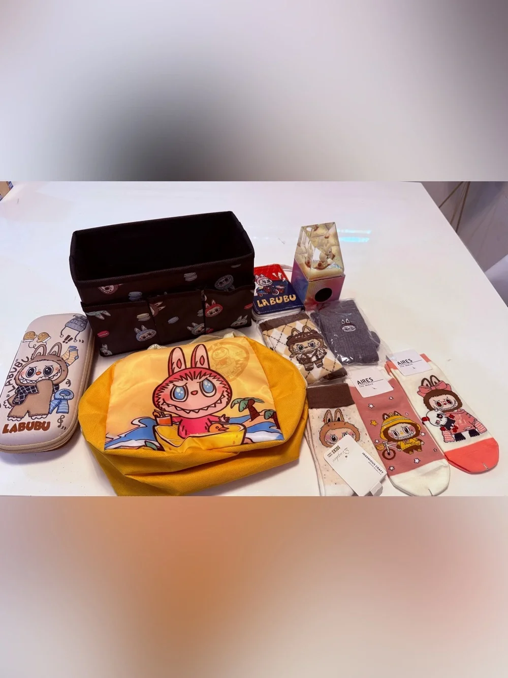 BRAND NEW LABUBU BUNDLE - Socks/Wallet/Pencil Case/Storage/Lunch Bag/Pen Holder - Picture 1 of 16